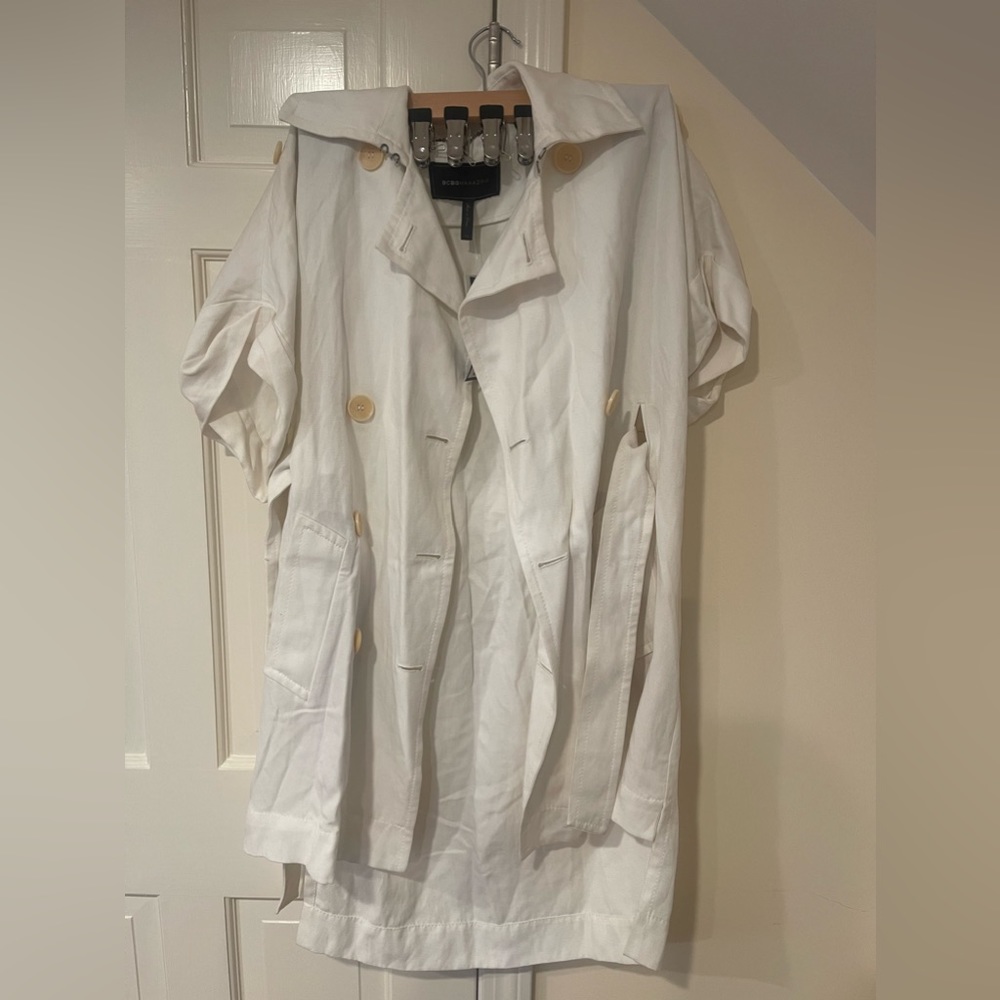 BCBG White Trench Coat XS